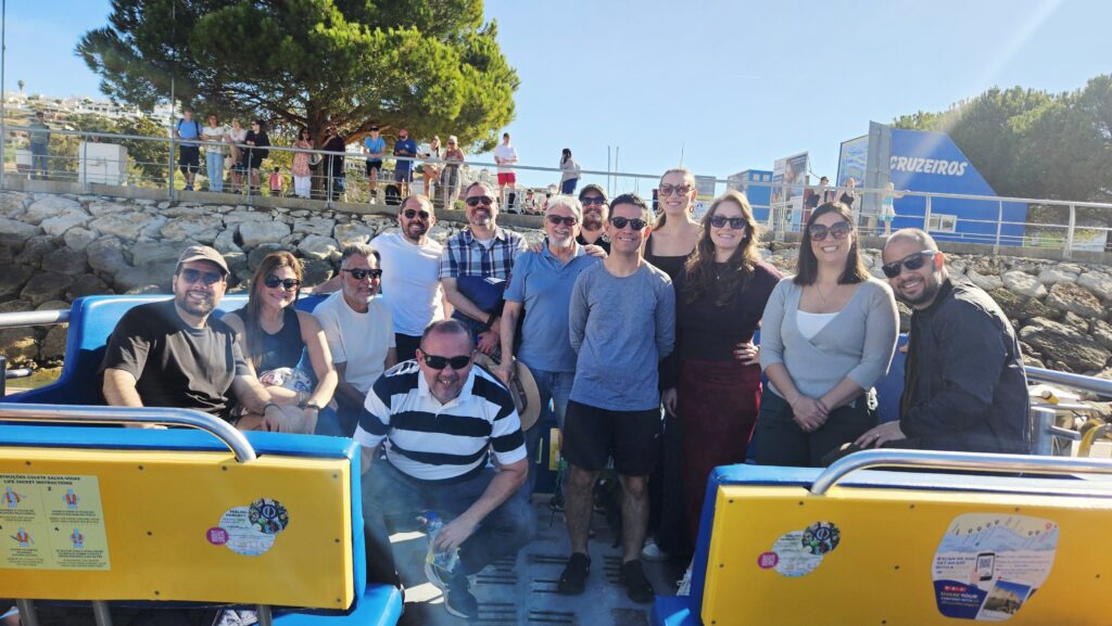Passeio de barco marca dia do pós-tour da Convenção Braztoa 2026 no Algarve Braztoa