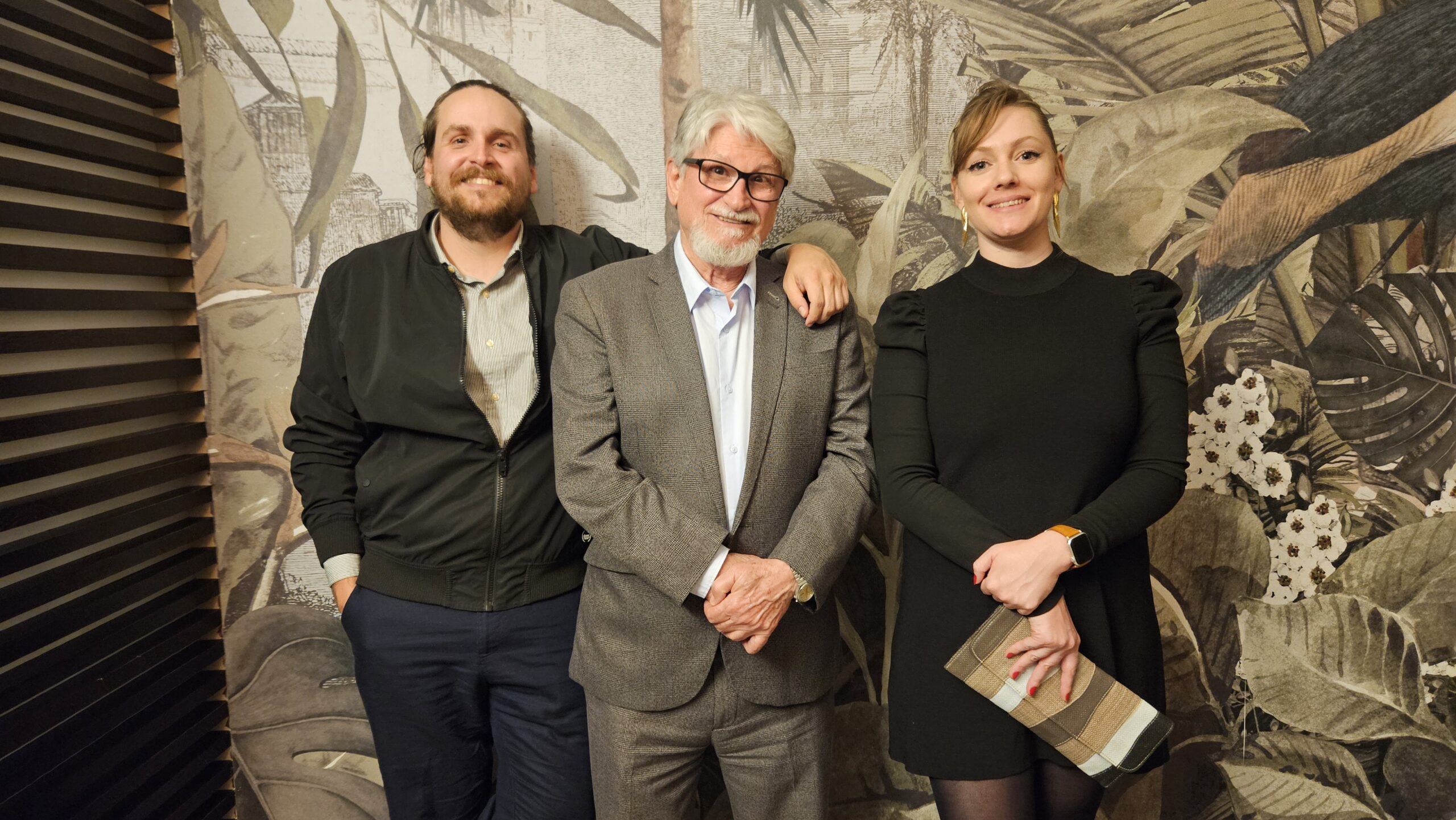 Marcelo Andrade e Miguel Andrade, da Transmundi, com Marina Patriota, da Viajow