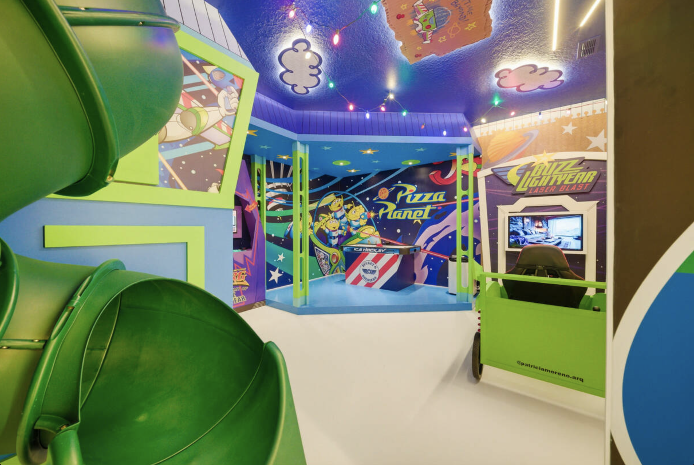 Quarto temático de Buzz Lightear