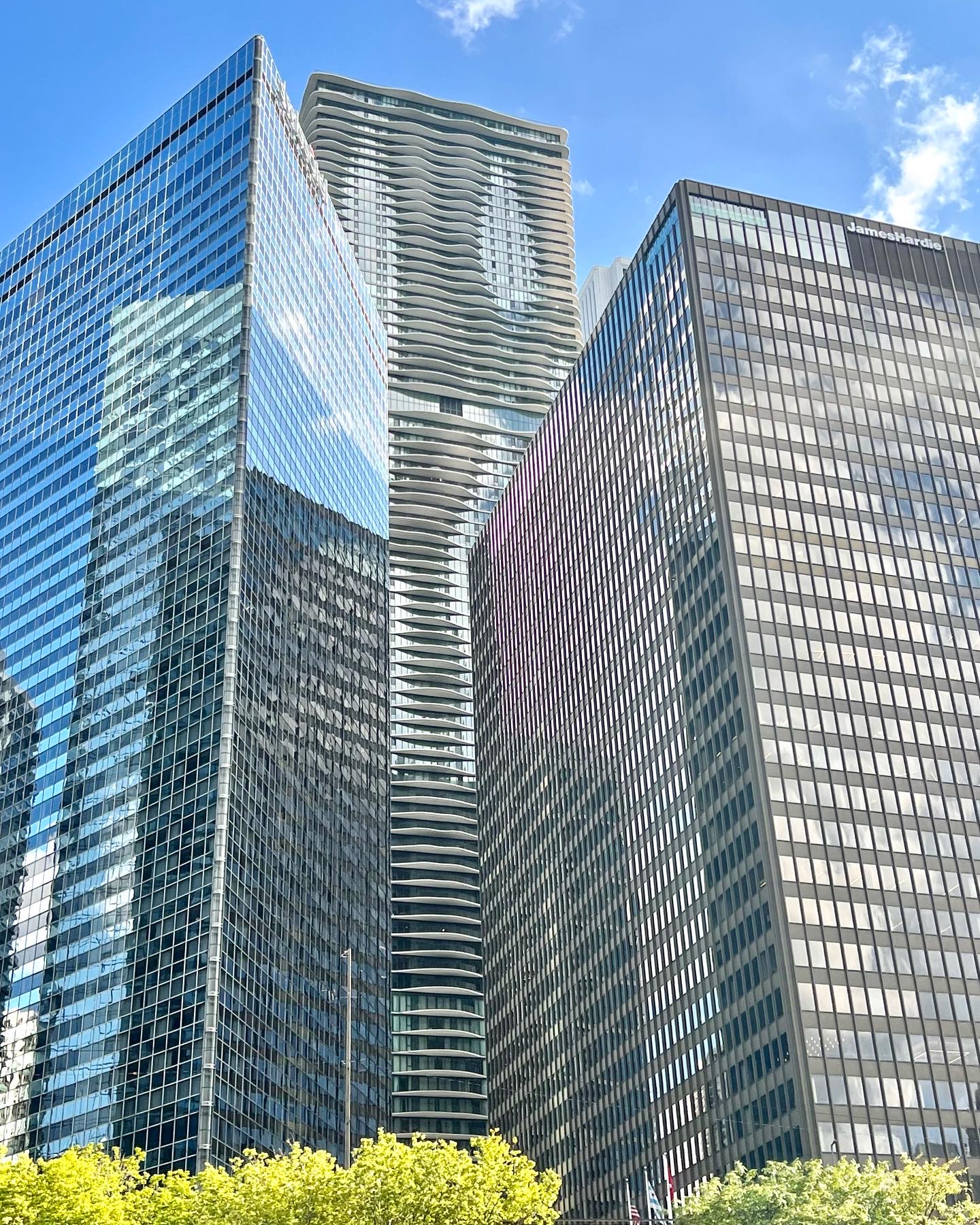 Arranha-céus de Chicago revelam a diversidade arquitetônica e a imponência do centro financeiro americano (Felipe Abílio:M&E)