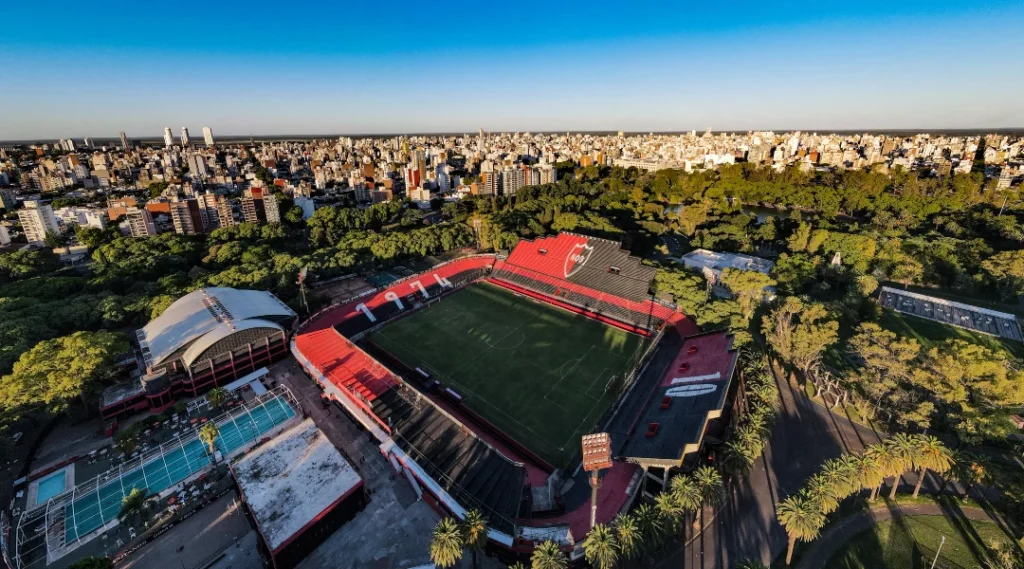 Destinos de futebol na Argentina: circuito de Messi reúne estádio, casa, escola e clubes em Rosário argentina messi