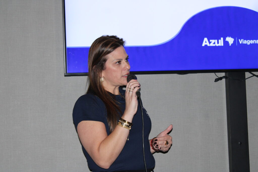 Azul Viagens detalha estratégia para Manaus e prepara novas ações com o trade na Abav azul