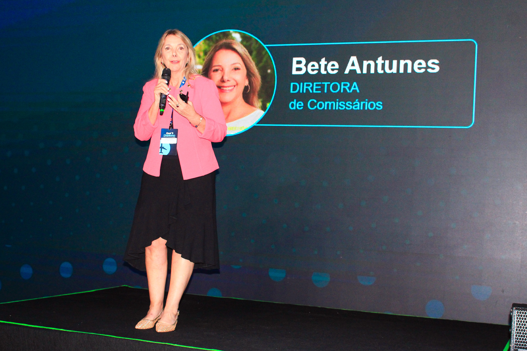 Bete Antunes, diretora de Comissários da Azul