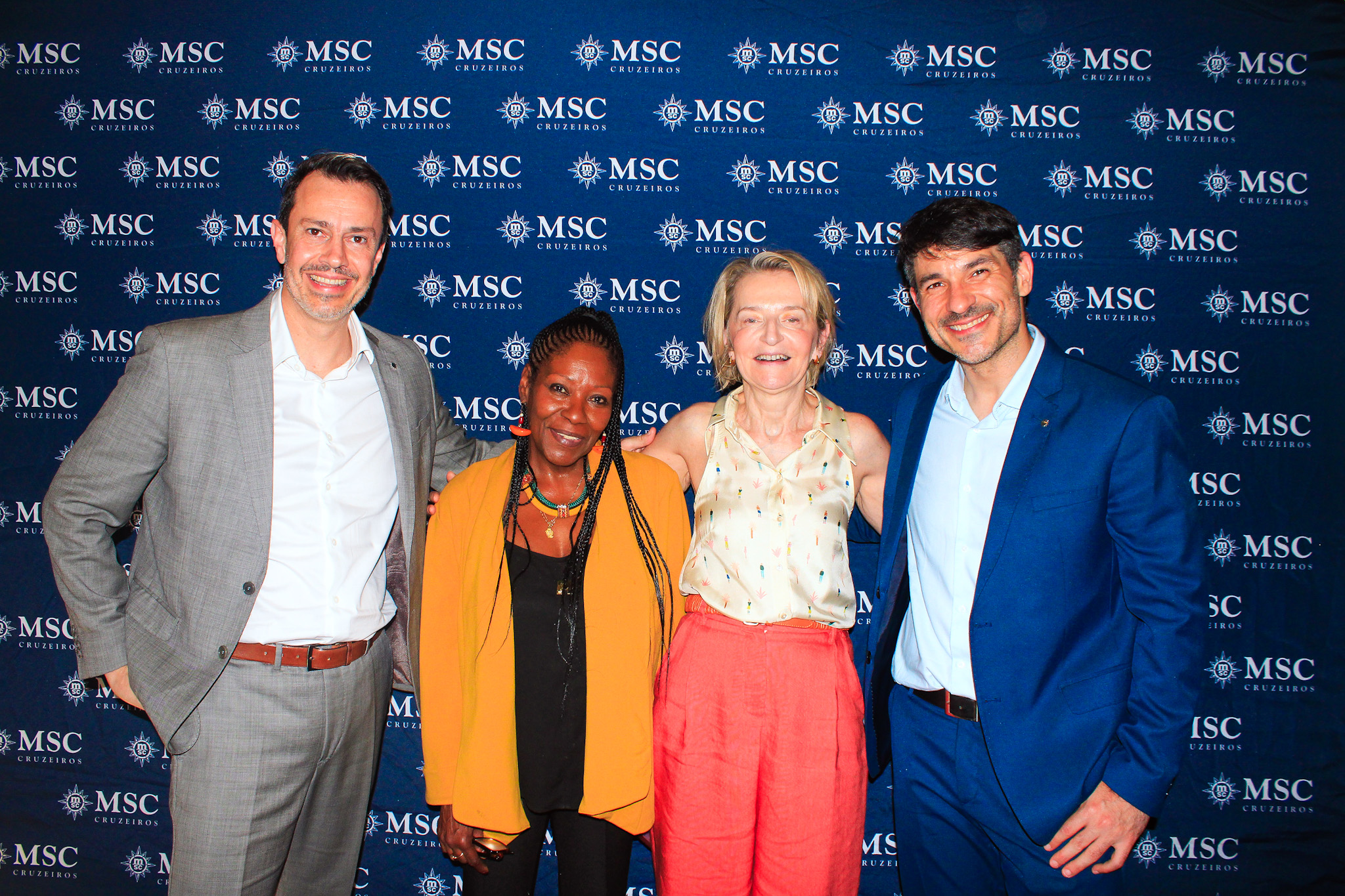 Eduardo Mariani, e Ignácio Palácios, da MSC, com Agnes Angrand, e Muriel Wiltord, de Martinica