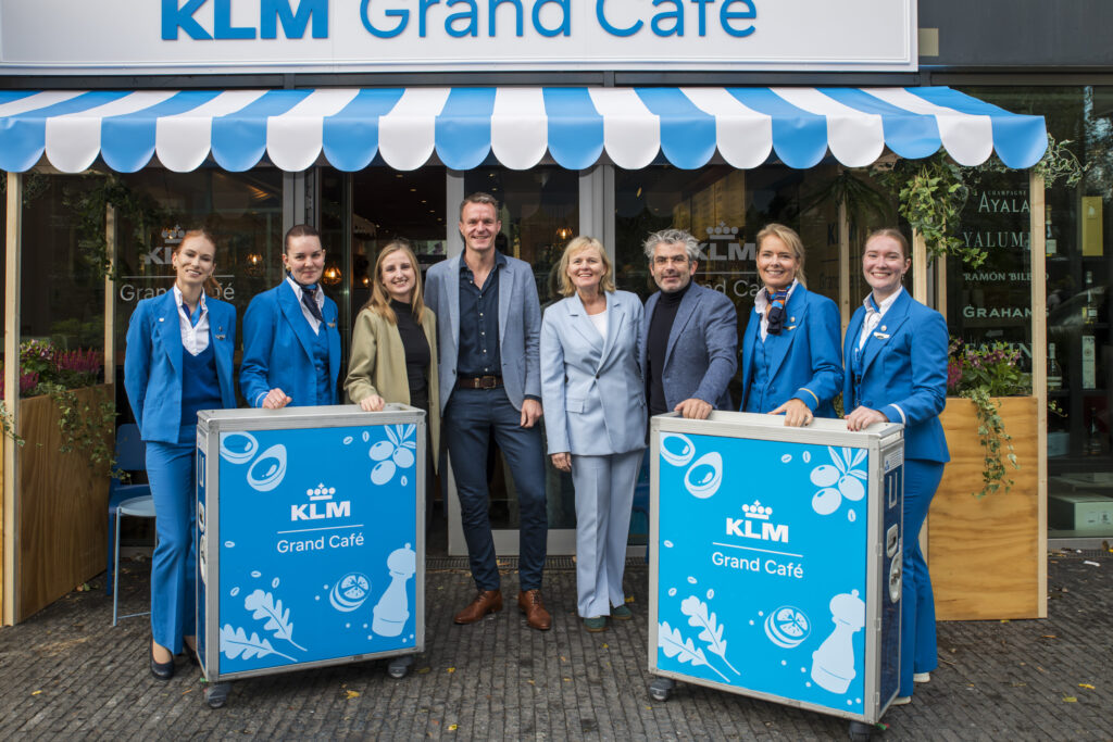 KLM abre café temporário em Amsterdã para apresentar novo menu de bordo