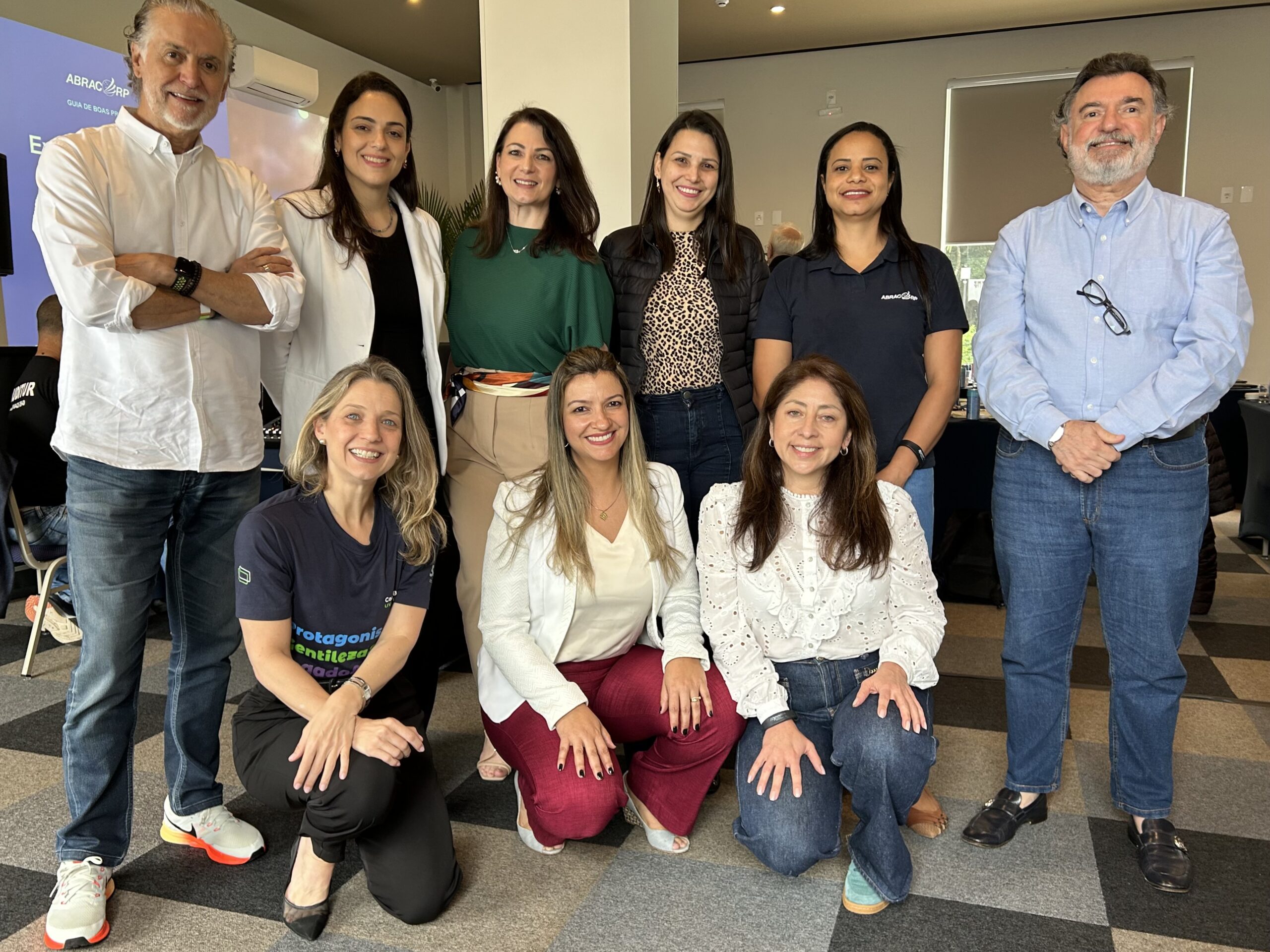 Membros do Comitê de Mice da Abracorp