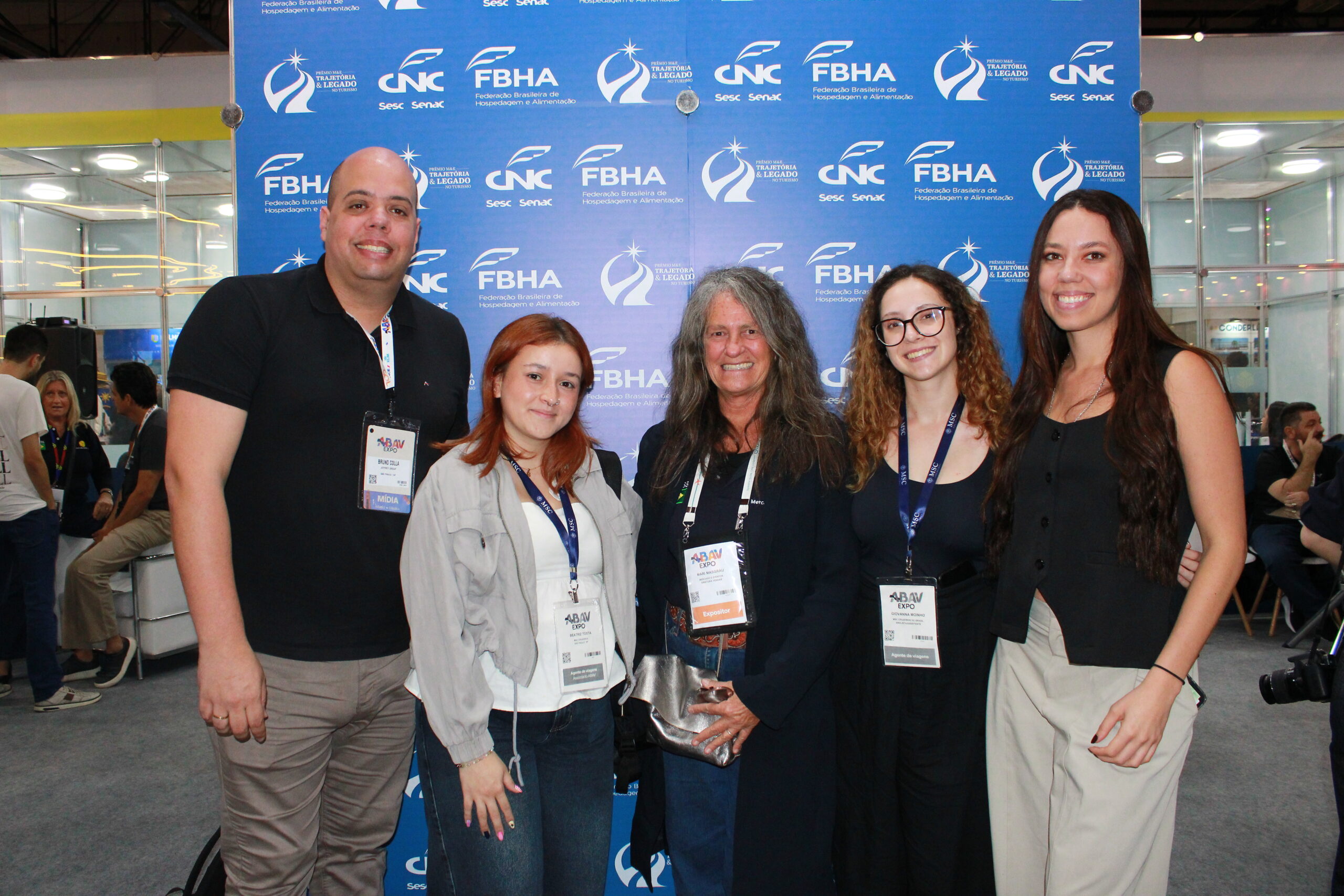 Mari Masgrau, do M&E, com Bruno Colla, Beatriz Tosta e Larissa Santos, da MSC