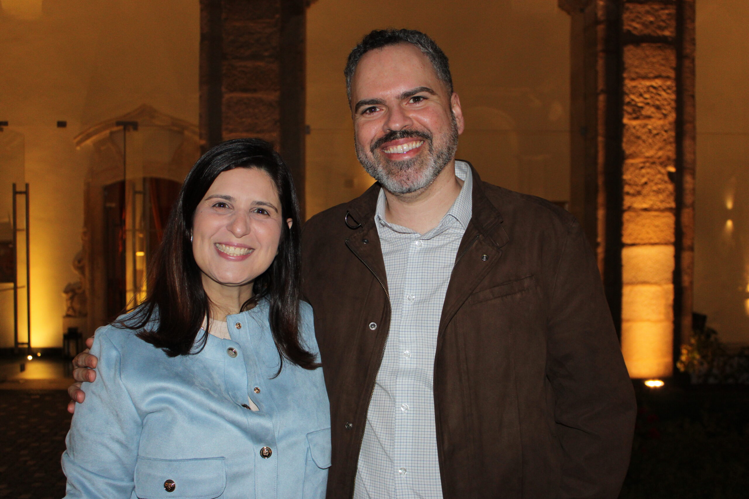 Renata Di Bernardo, da TAP, com Rodrigo Ramos, da Braztoa