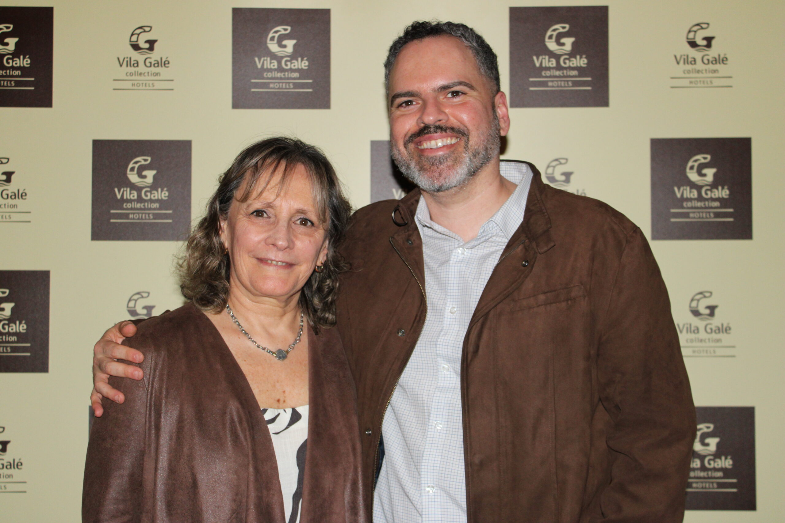 Maria Laura Pierini, do Visit Buenos Aires, com Rodrigo Ramos, da Braztoa