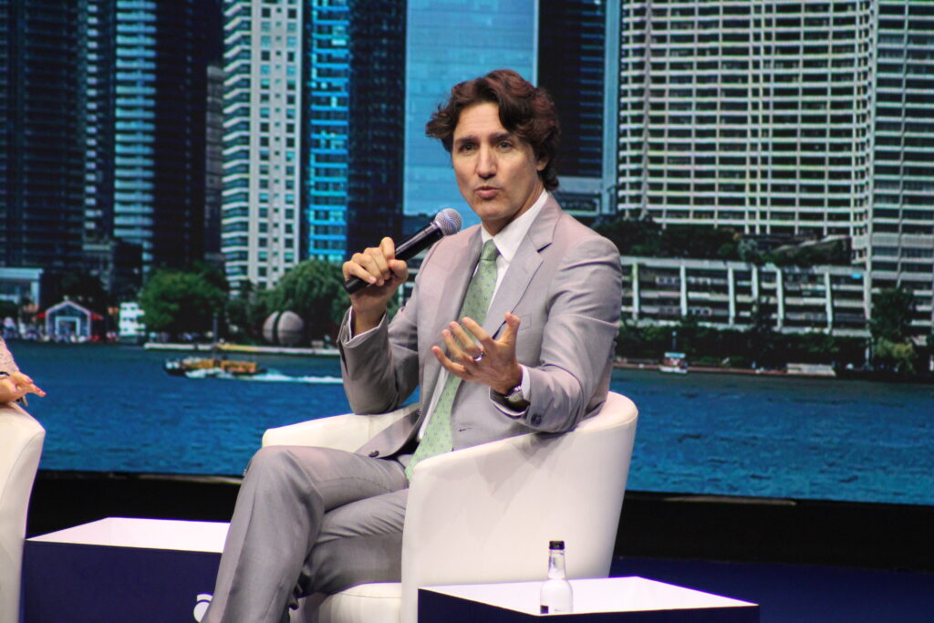 Ex-primeiro-ministro do Canadá, Justin Trudeau diz que tensões políticas influenciam escolhas de destinos turísticos