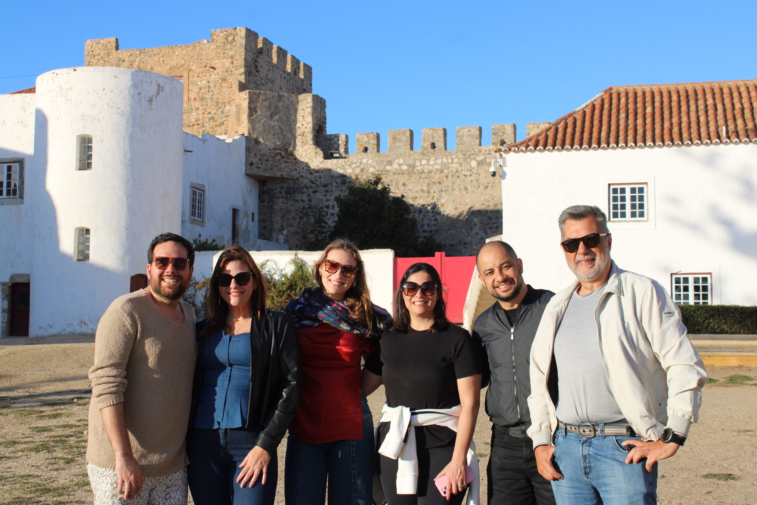 Danilo Dessotti, da Braztoa, Priscila Godoy, da Azul Viagens, Laura Schultz, da Schultz, Ricardo Dericio e Eloá Salvador, da CVC Corp, e Roberto Nedelciu, da Raidho