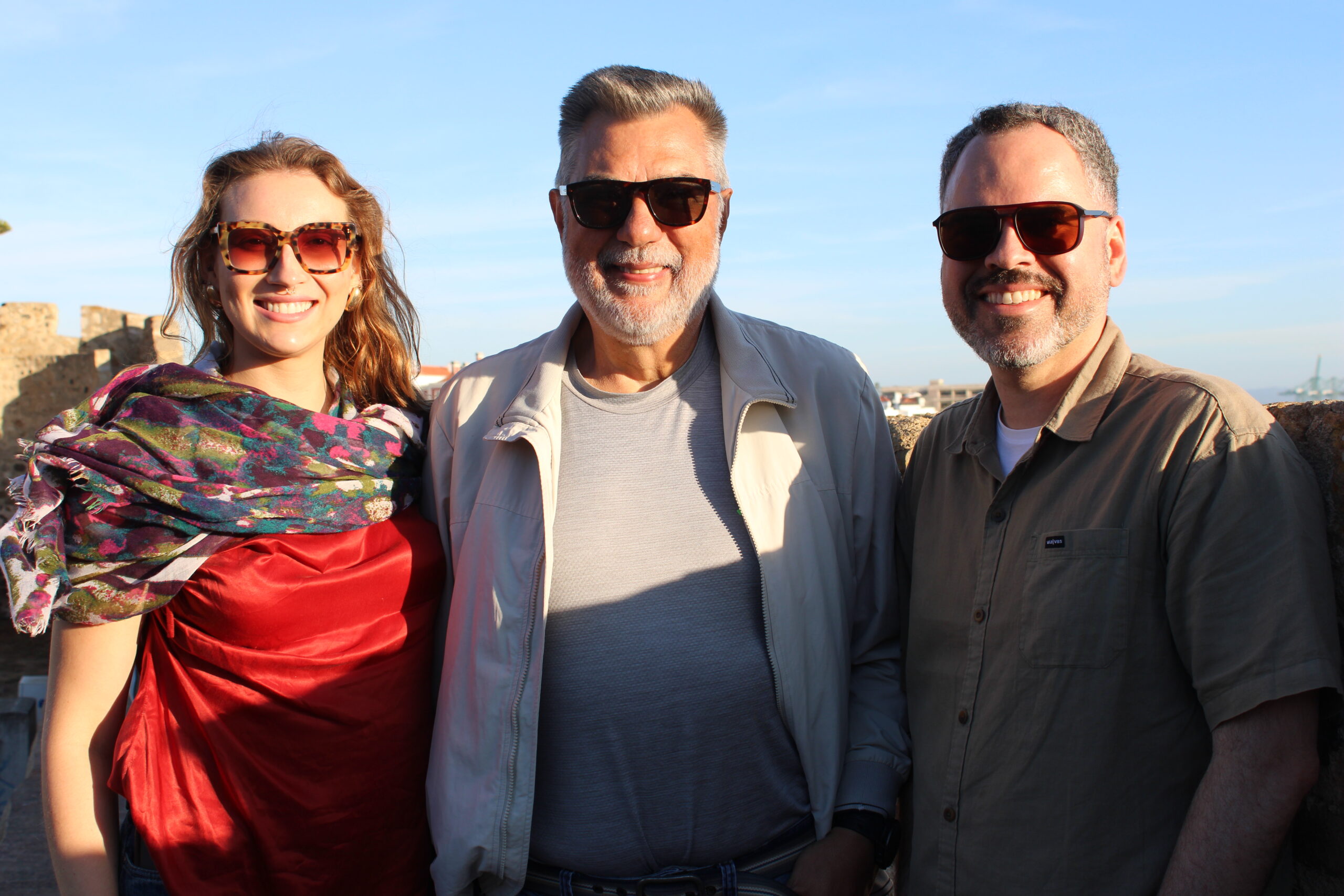 Laura Schultz, da Schultz, com Roberto Nedelciu, da Raidho, e Rodrigo Ramos, da Braztoa