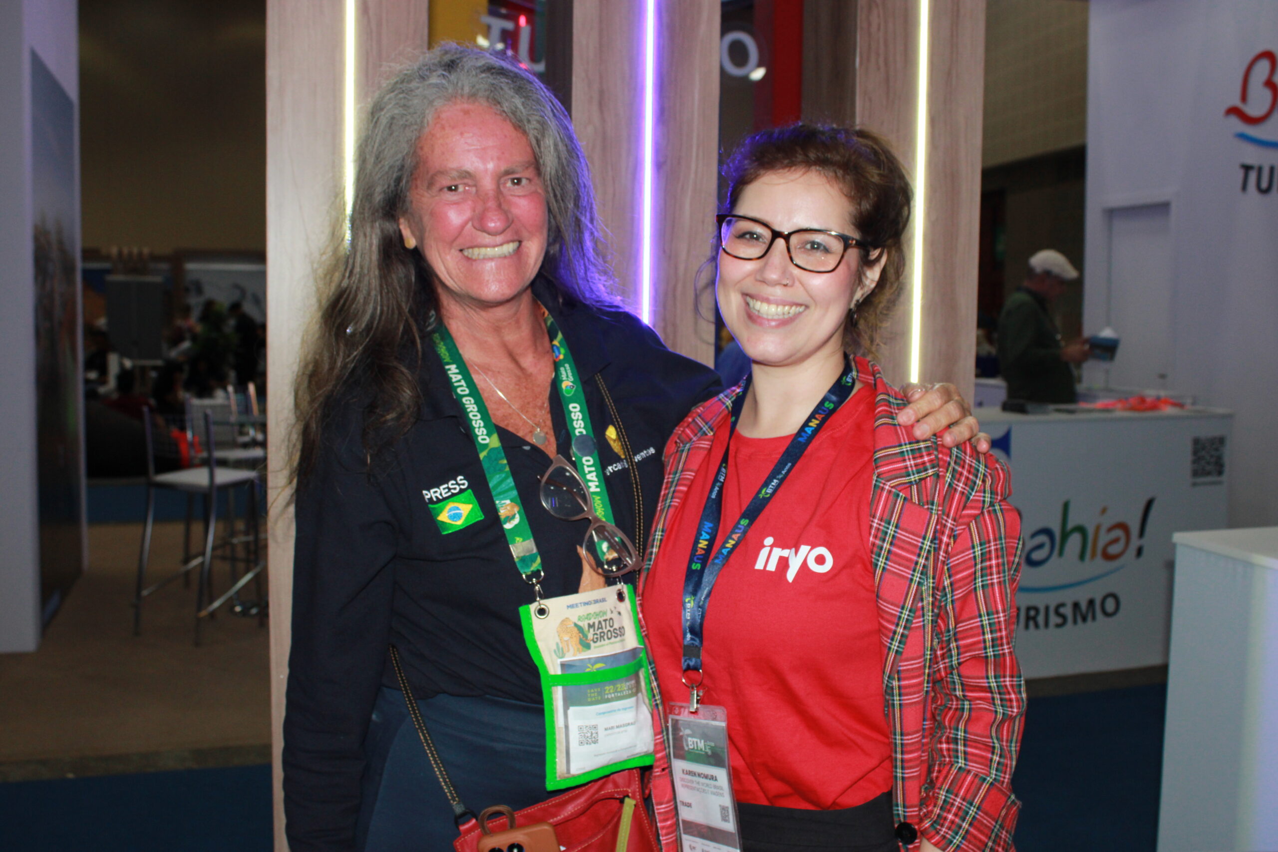 Mari Masgrau, do M&E; e Karen Nomura, da Discover the World