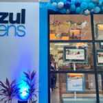 Azul