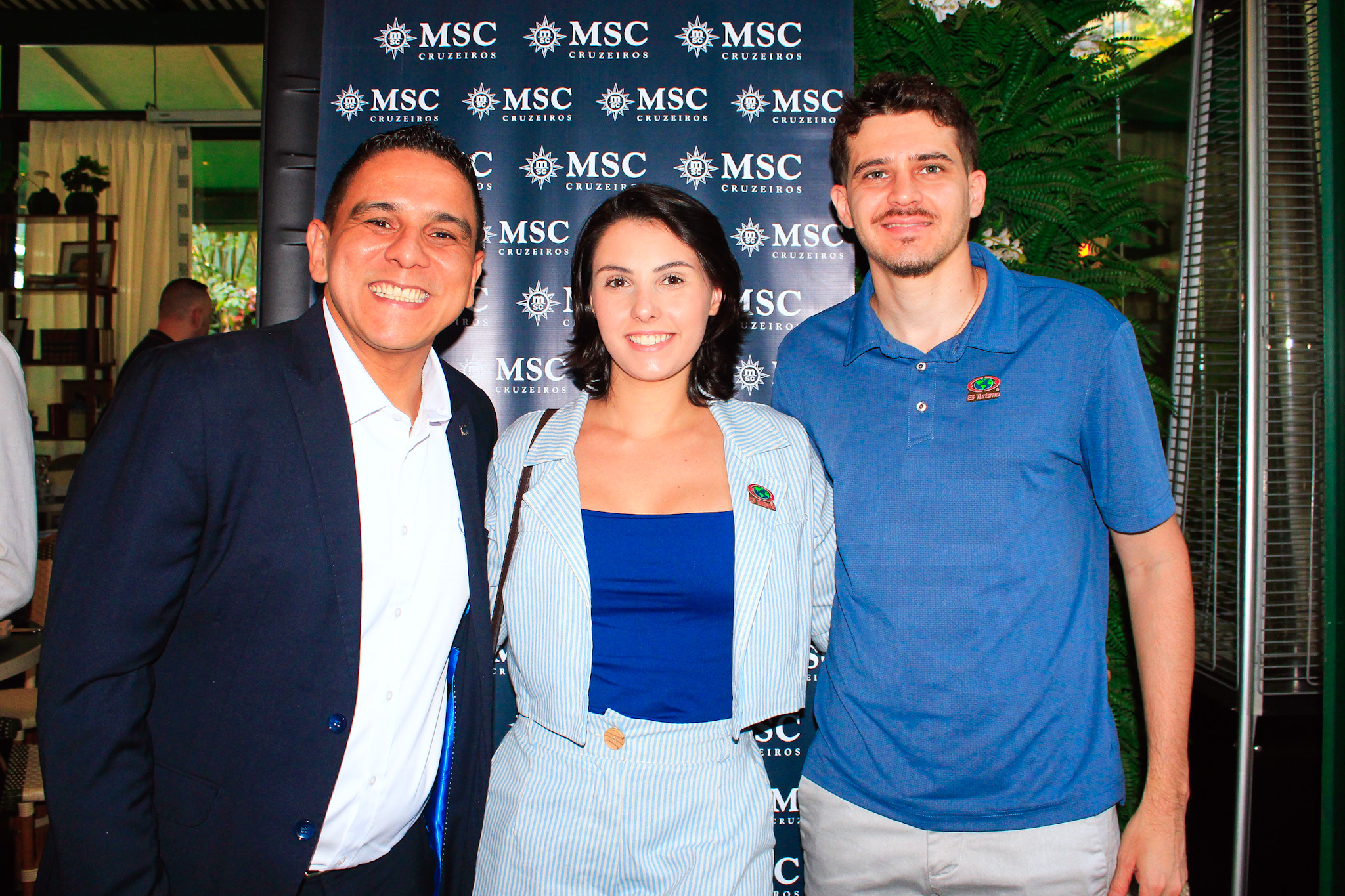 Pedro Silva, do MSC Cruzeiros, com Giovana Nogueira, e Guilherme Nogueira, E3 Turismo
