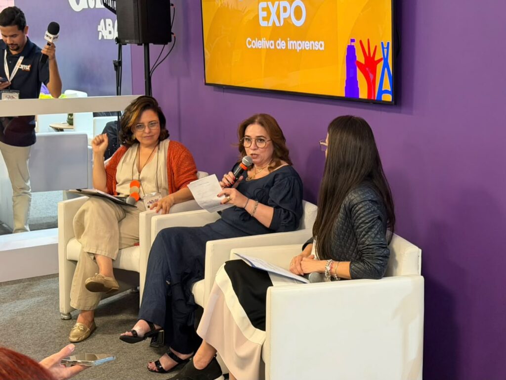 Abav Expo 2026 reúne mais de 35 mil pessoas e registra 2,5 mil reuniões de negócios Abav Expo 2026 reúne mais de 35 mil pessoas e registra 2,5 mil reuniões de negócios